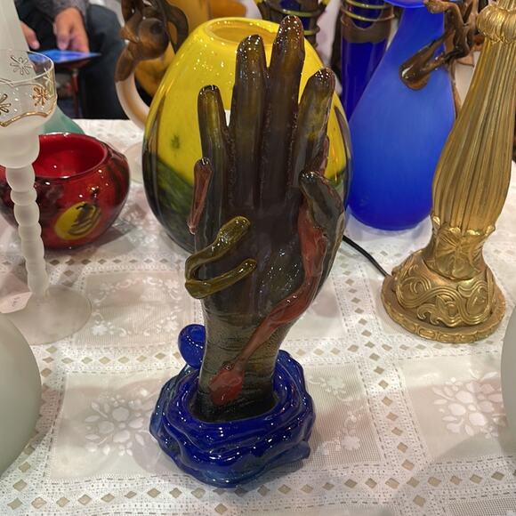 French Art Nouveau Style Art Glass Hand - Picture 6 of 9